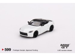 NISSAN Z PERFORMANCE 2023 EVEREST WHITE - 1:64 - Mini GT