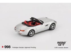 BMW Z8 2003 - stříbrná - 1:64 -Mini GT - blister