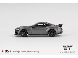 Ford Mustang Dark Horse  2024 - Carbonized Gray - 1:64 -Mini GT - blister