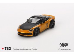 Nissan Z LB NATION WORKS LB Gold  -1:64 - Mini GT