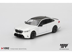 BMW M5 (G90) ALPINE WHITE 2025  -1:64 - Mini GT