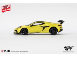 CHEVROLET CORVETTE C8 ZR1 ACCELERATE YELLOW 2025  -1:64 - Mini GT