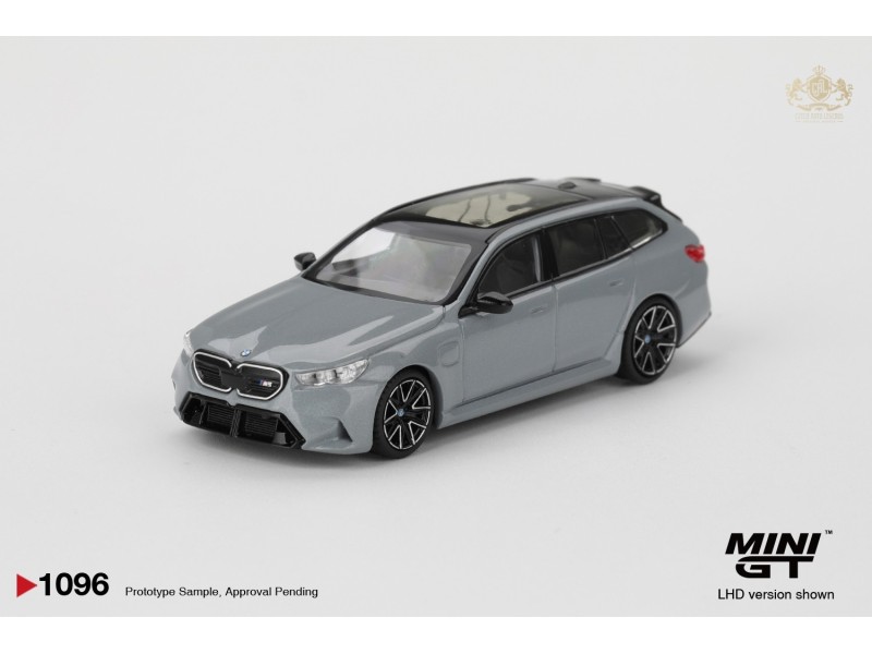 BMW M5 (G99) TOURING BROOKLYN GREY METALLIC 2025  -1:64 - Mini GT - blister