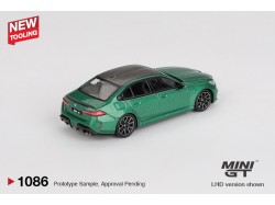 BMW M5 (90) ISLE OF MAN GREEN MET. 2024 - 1:64 - Mini GT - blister