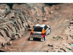 LANCIA DELTA HF INTEGRALE WHITE CARLOS SAINZ ACROPOLIS RALLY 1993  - 1:64 - TARMAC works