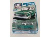 1965 Chevy Suburban - AutoWorld -1:64