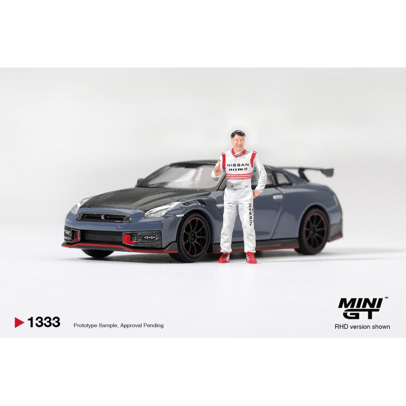 NISSAN GTR R35 NISMO TSUKUBA PRODUCTION CAR LAP RECORD WITH MATSUDA FIGURE TSUGIO MATSUDA 2024 -1:64 - Mini GT