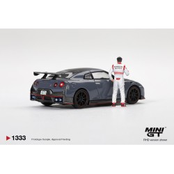 NISSAN GTR R35 NISMO TSUKUBA PRODUCTION CAR LAP RECORD WITH MATSUDA FIGURE TSUGIO MATSUDA 2024 -1:64 - Mini GT