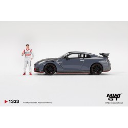 NISSAN GTR R35 NISMO TSUKUBA PRODUCTION CAR LAP RECORD WITH MATSUDA FIGURE TSUGIO MATSUDA 2024 -1:64 - Mini GT
