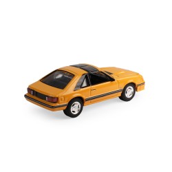 FORD MUSTANG FOX-BODY MEDIUM VANILLA 1982 -1:64 - Greenlight