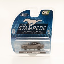 FORD MUSTANG GT 5.0 CONVERTIBLE DARK MATTER GRAY 2024   -1:64 - Greenlight